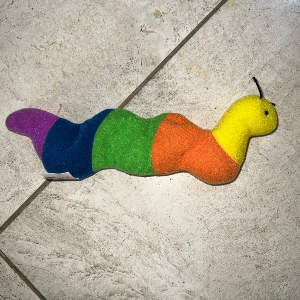 🧸 Vintage Beanie Baby “Inch the Worm” 🧸